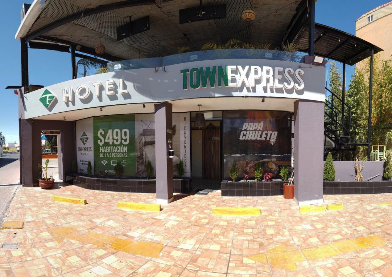 Hotel Town Express Durango Exterior foto